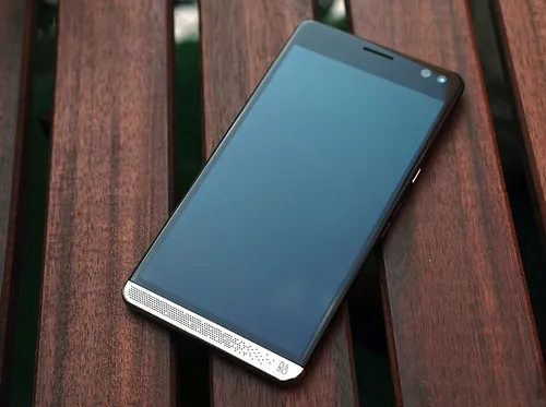 Este es el HP Elite X3, el teléfono más potente con Windows 10 y el sucesor del convertible HP Elite X2.